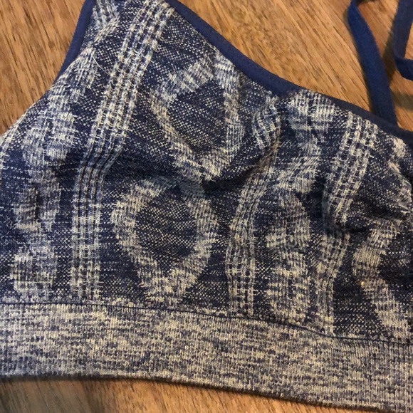 Victoria’s Secret bralette - Picture 2 of 5